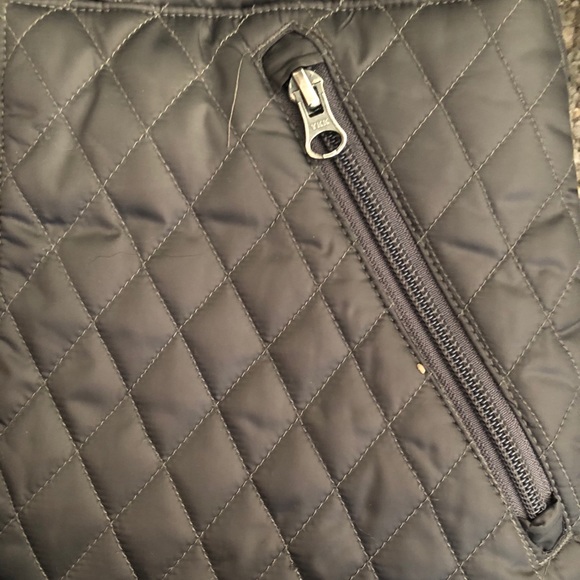 NORTH FACE WINTER COAT W HOOD! - Picture 4 of 7